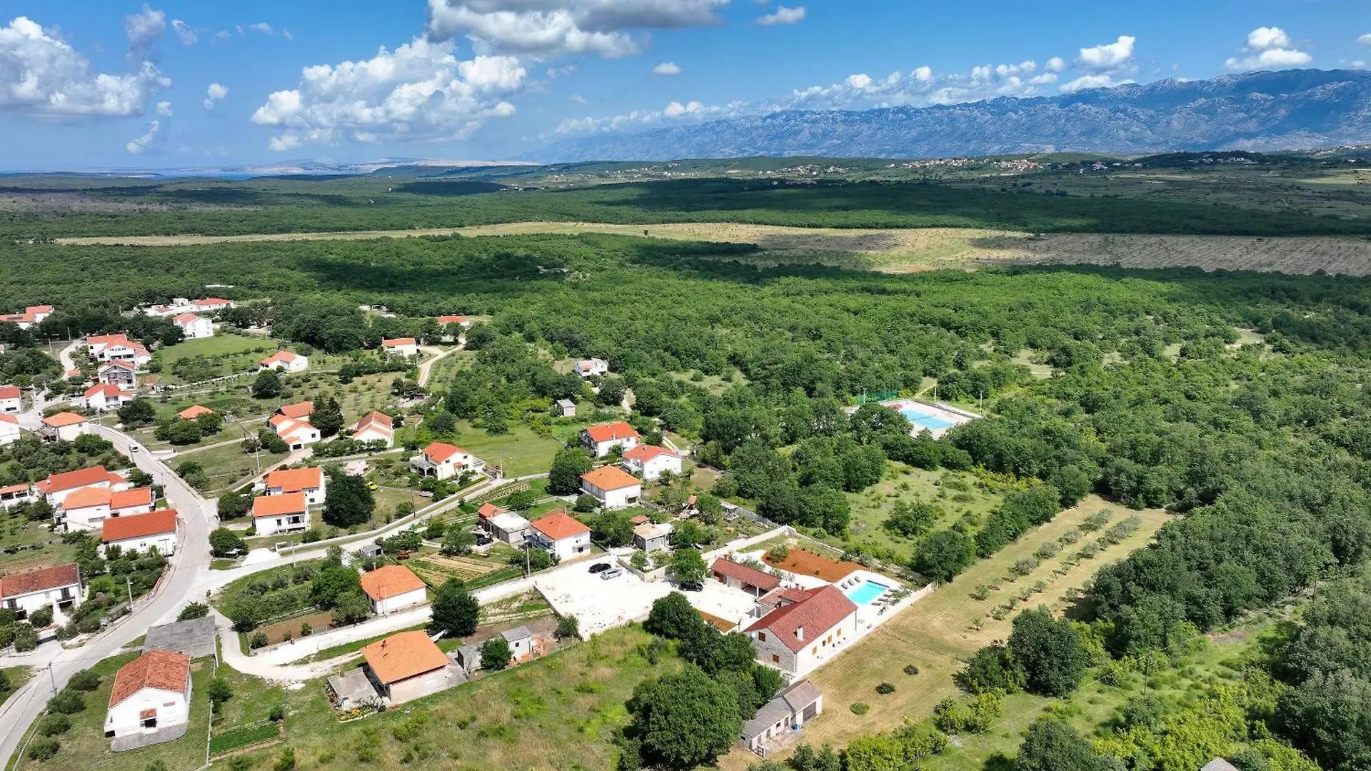 Villa Demare Lovinac  Croacia