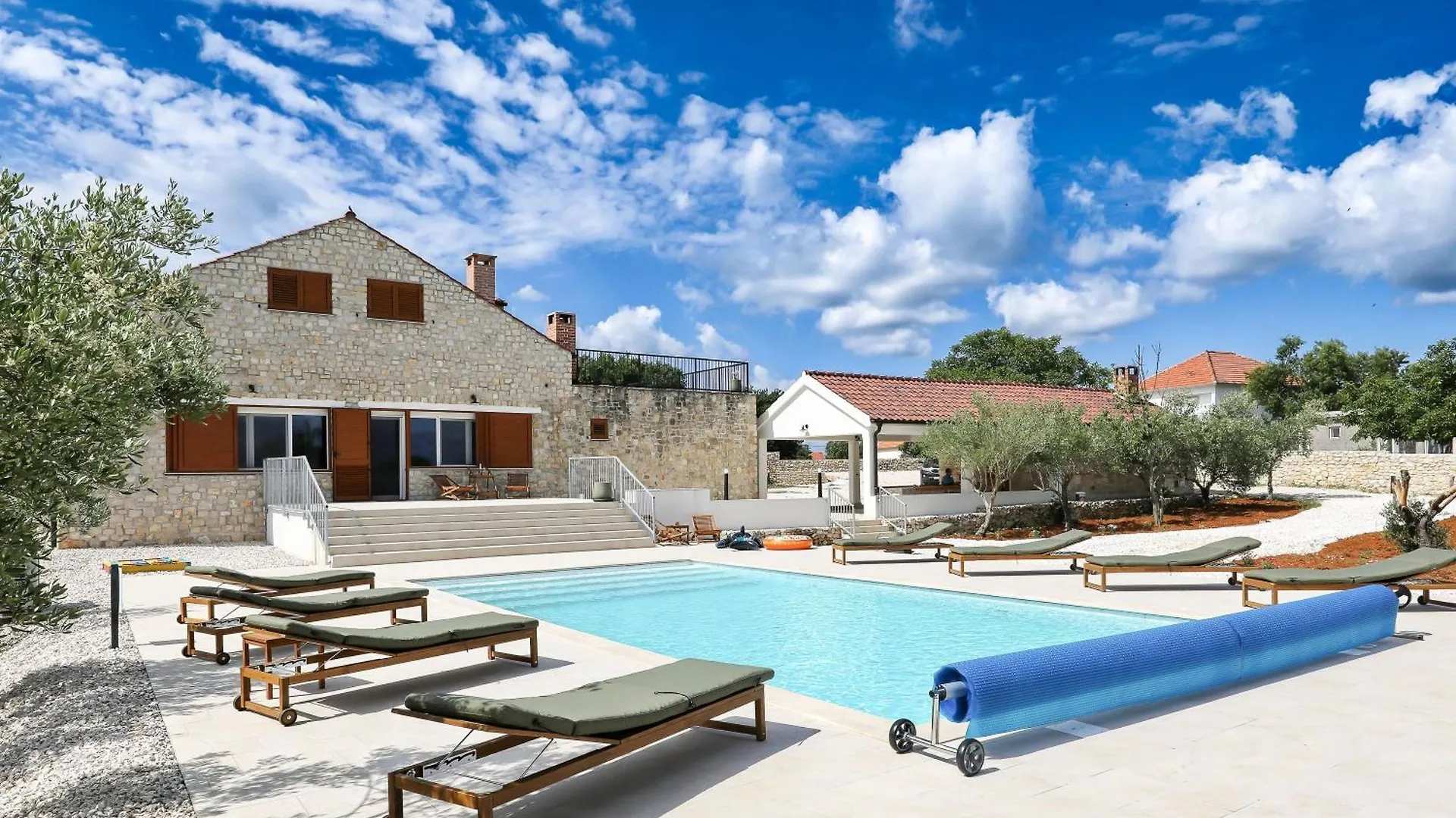 Villa Demare Lovinac  0*, Lovinac (Zadar)